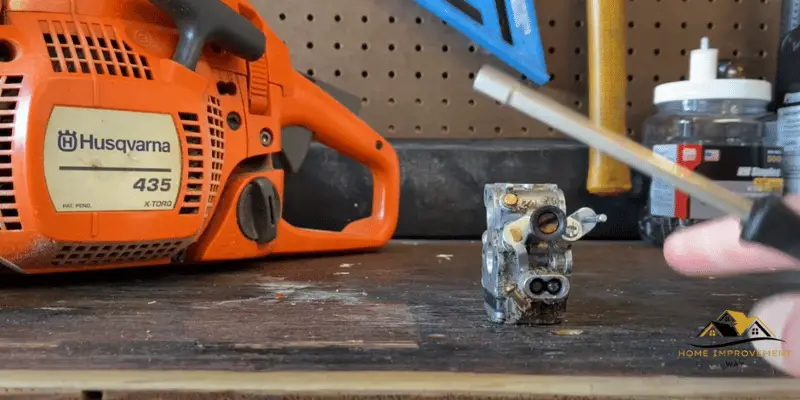 How to Tune a Chainsaw Carburettor