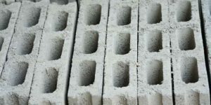Can You Spray Paint Concrete Blocks