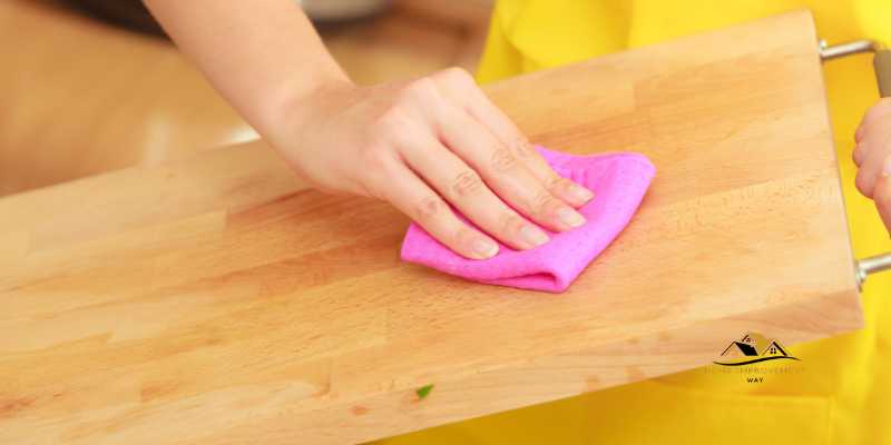 Do Wood Cutting Boards Harbor Bacteria