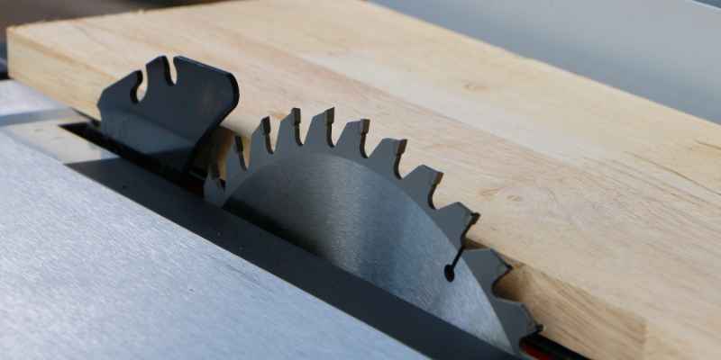 Craftmen Table Saw Review: Unleash Your Woodworking Genius