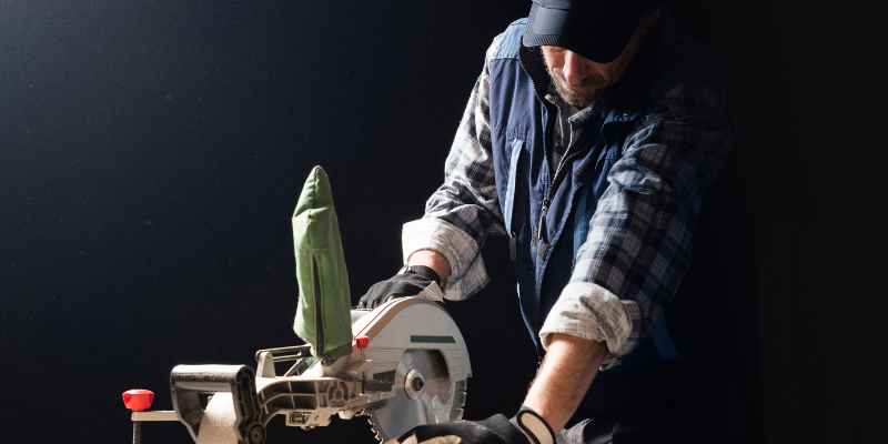 Miter Saw 12 Sliding: Precision Cutting for Every Project