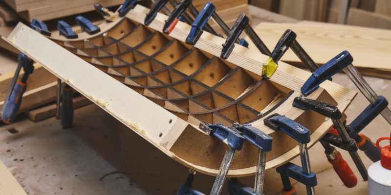 Bending 1/8 Plywood: Secrets to Perfect Curves