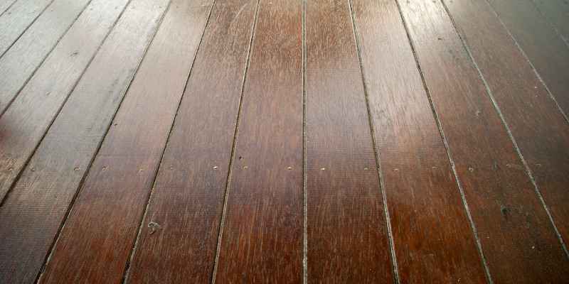 Review Deck Stains: Uncover the Best for Durability