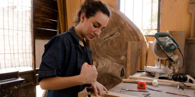 Compound Vs Sliding Miter Saw