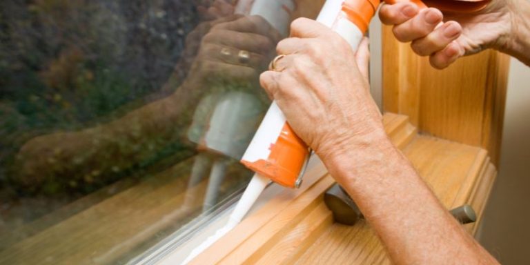 Easy Caulking Finisher Set For Perfect Seams