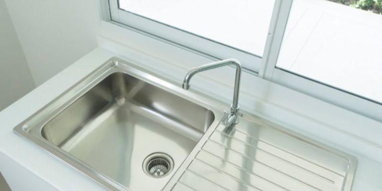 How to Pronounce Sinking