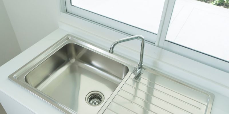 How to Pronounce Sinking