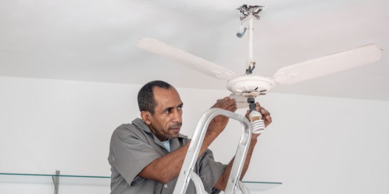 Installing the Ceiling Fan Bracket
