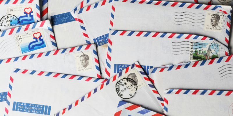 International Mailing for a 0.5 oz Box