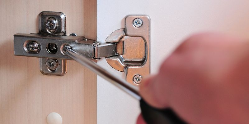 Tips for Dealing with Stubborn Hinges
