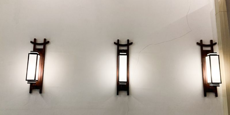 Why Are Wall Sconces Still Awesome?