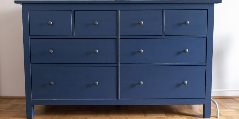 Choosing the Right Legs for Your Dresser