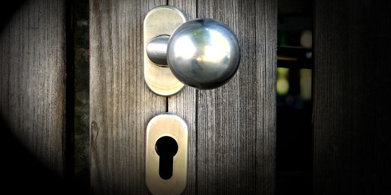 Tools You’ll Need to Tighten a Kwikset Door Knob