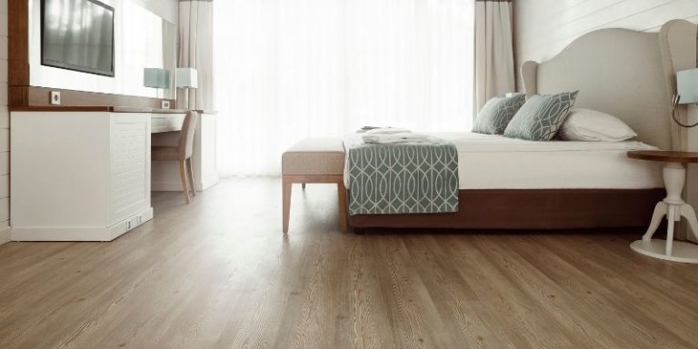 Hardwood Floors Vs LVP